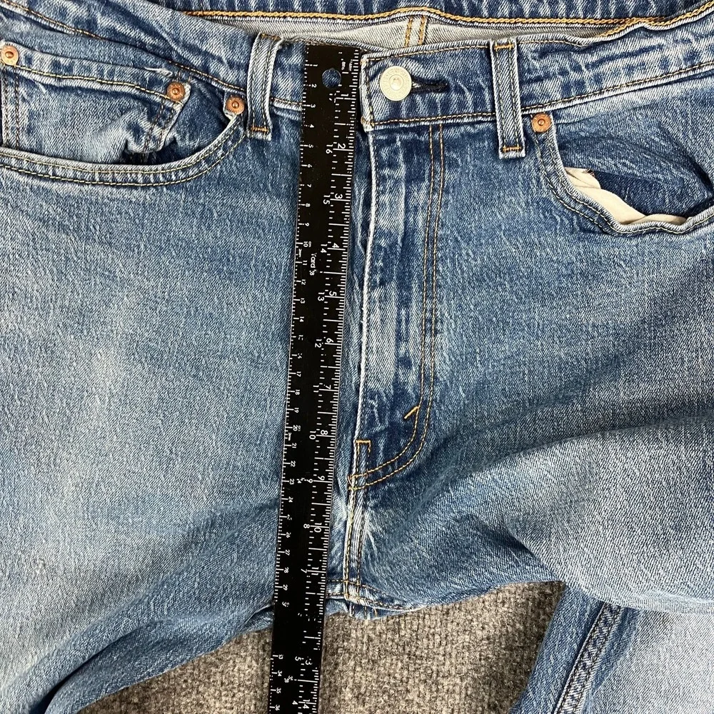 Levi's 505‎ Jeans Mens W36 L30 Straight Fit Light Wash Distressed Denim Pants